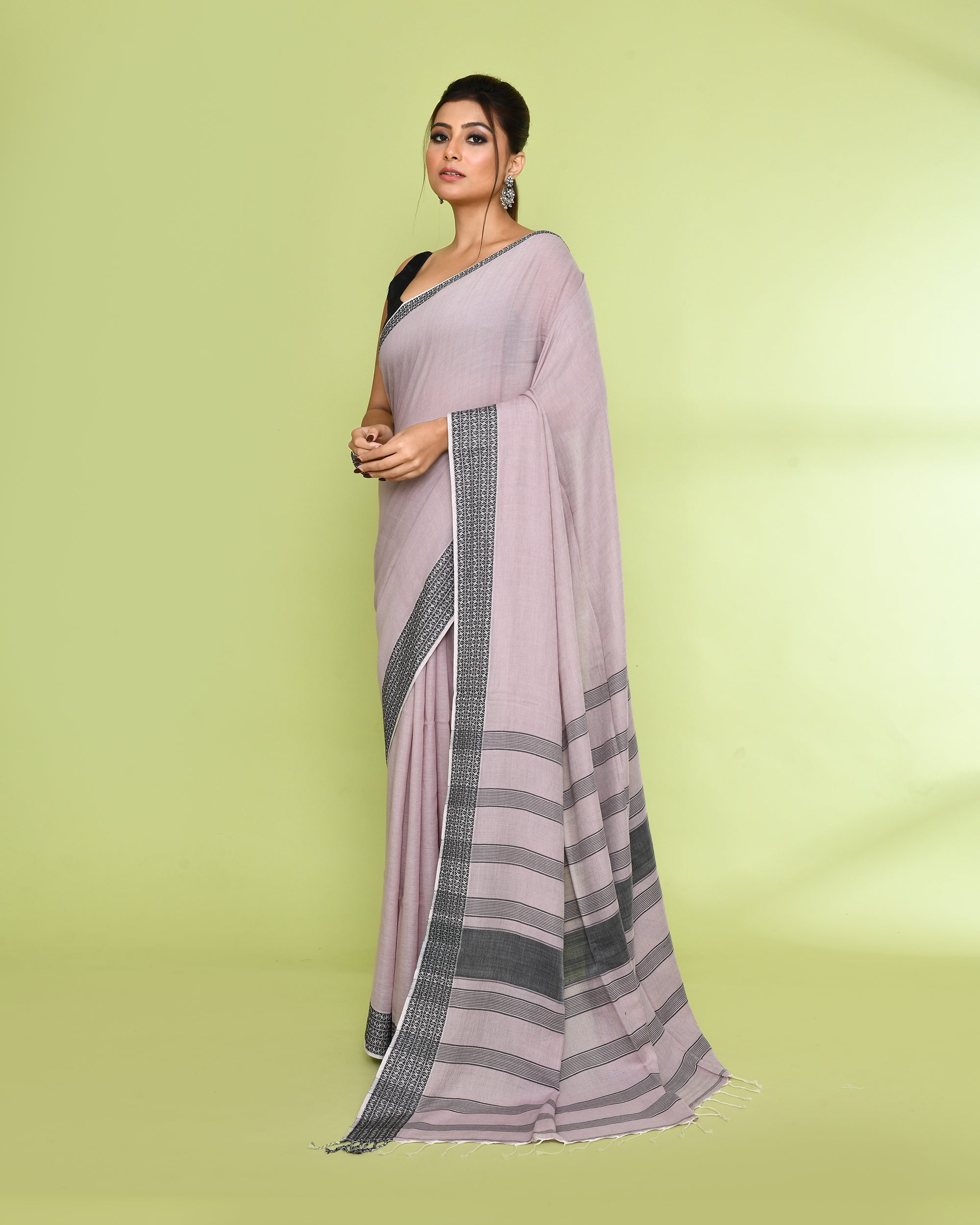 Piyari Fashion Women's Alabaster Embellished Sequined Cotton Saree