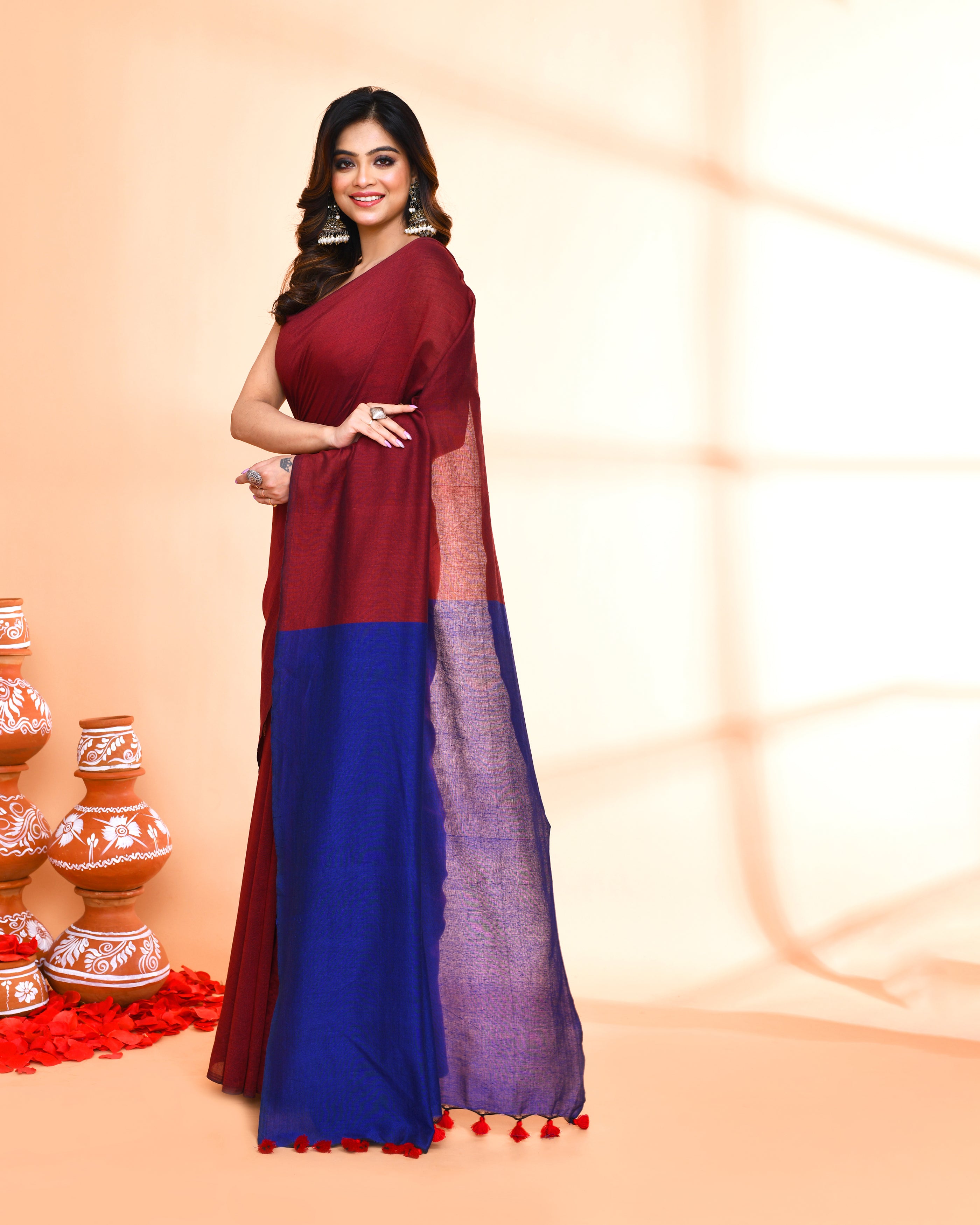 Piyari Fashion Handspun Cotton Maroon Handloom Saree With Blouse