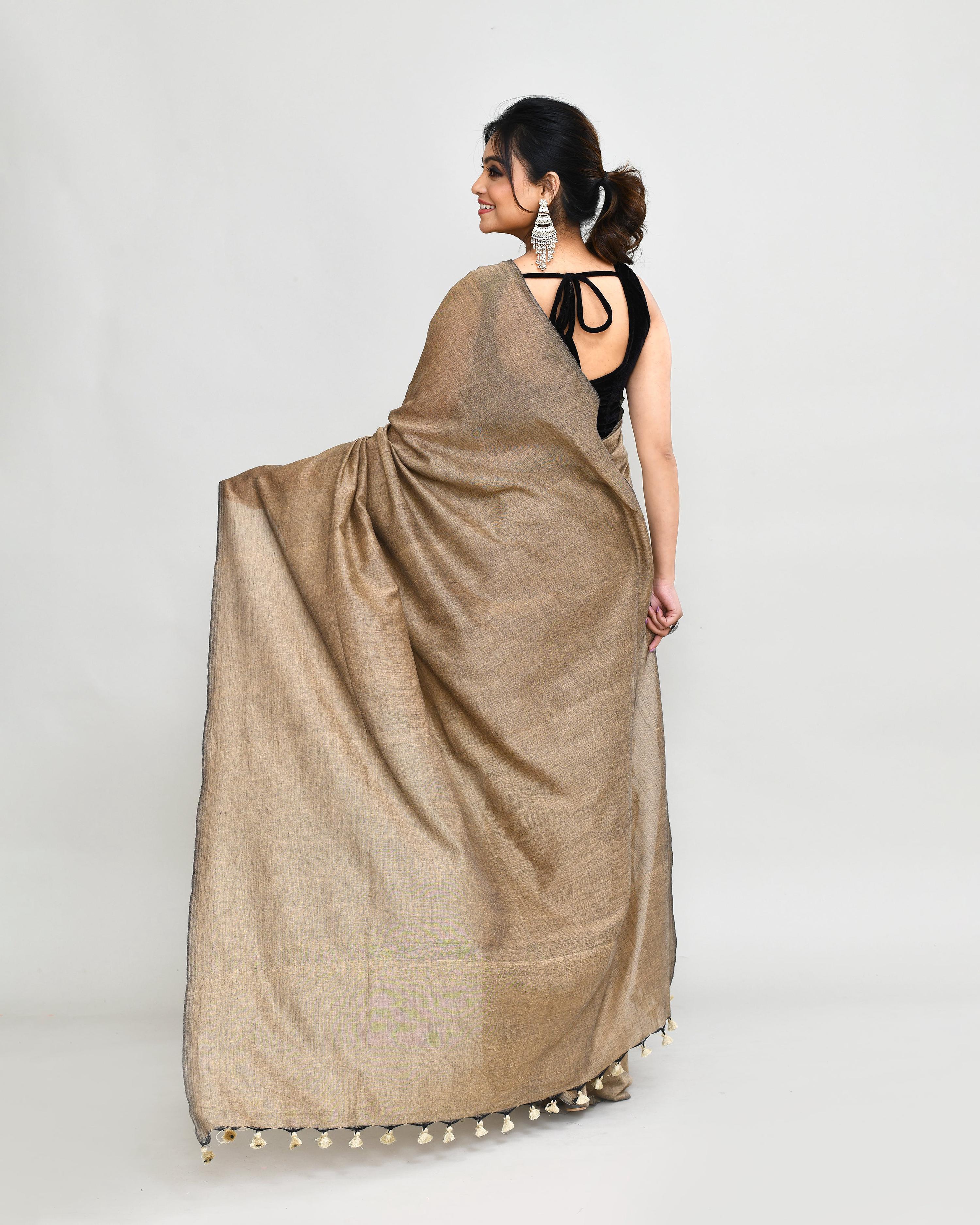 Piyari Fashion Handspun Cotton Beige Handloom Saree With Blouse