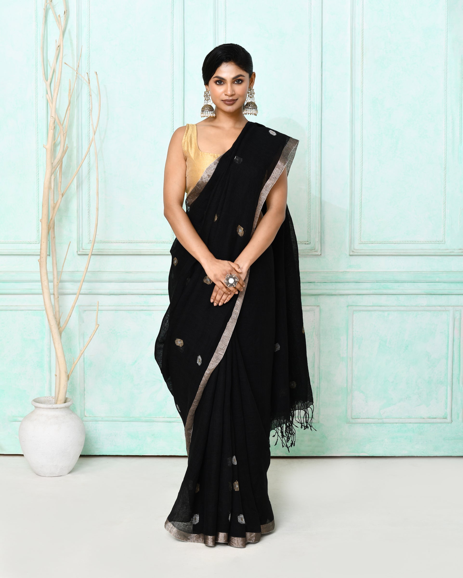 Piyari Fashion Women's Black Handloom Linen Jamdani Saree With Blouse