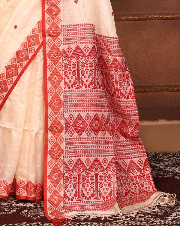 Piyari Fashion Off White Tussar Silk Saree With Blouse Piece