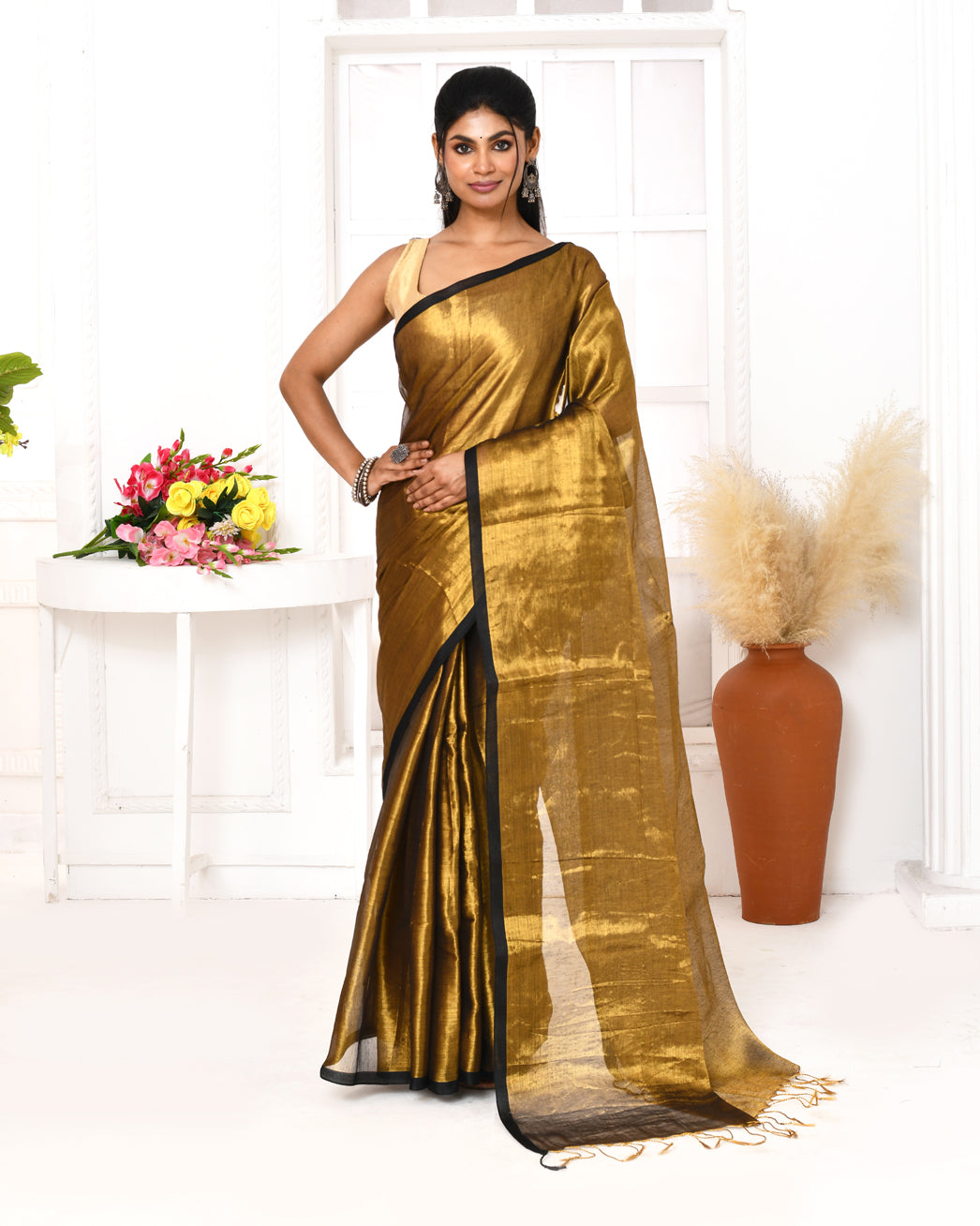 Piyari Fashion Women's Gold Dual Tone Organic Tissue Saree With Blouse Piece