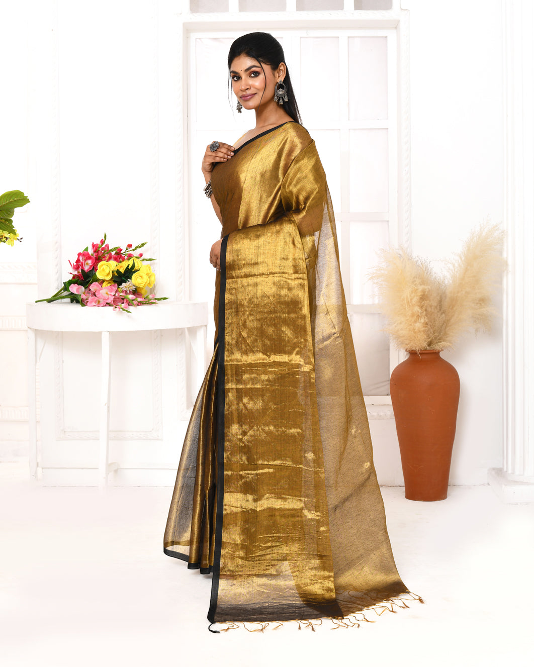 Piyari Fashion Women's Gold Dual Tone Organic Tissue Saree With Blouse Piece