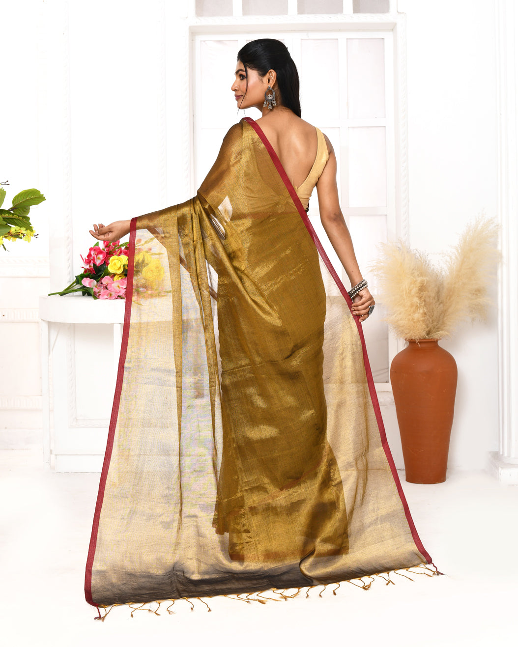 Piyari Fashion Women's Gold Dual Tone Organic Tissue Saree With Blouse Piece