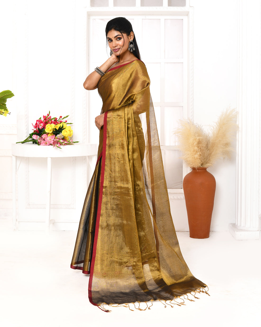 Piyari Fashion Women's Gold Dual Tone Organic Tissue Saree With Blouse Piece