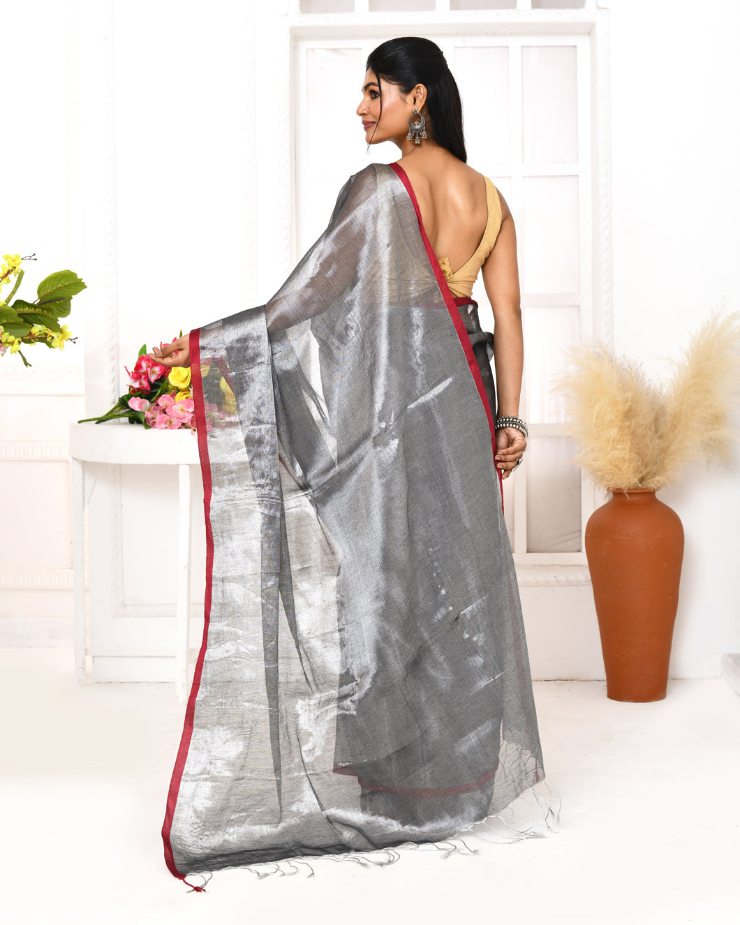 Piyari Fashion Women's Silver Grey Dual Tone Organic Tissue Saree With Blouse Piece