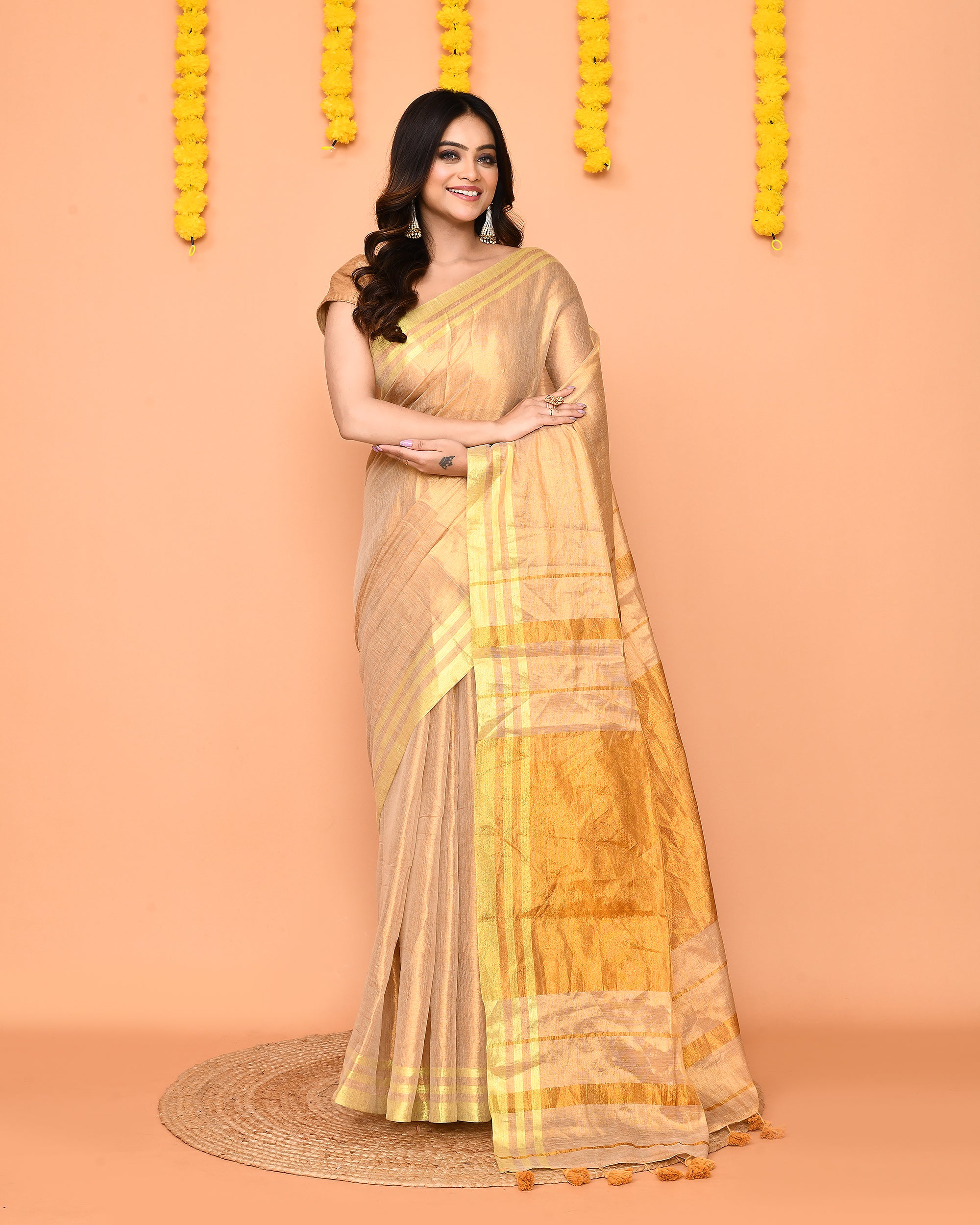 Piyari Fashion Women's Beige Zari Cotton Handloom Tissue Saree