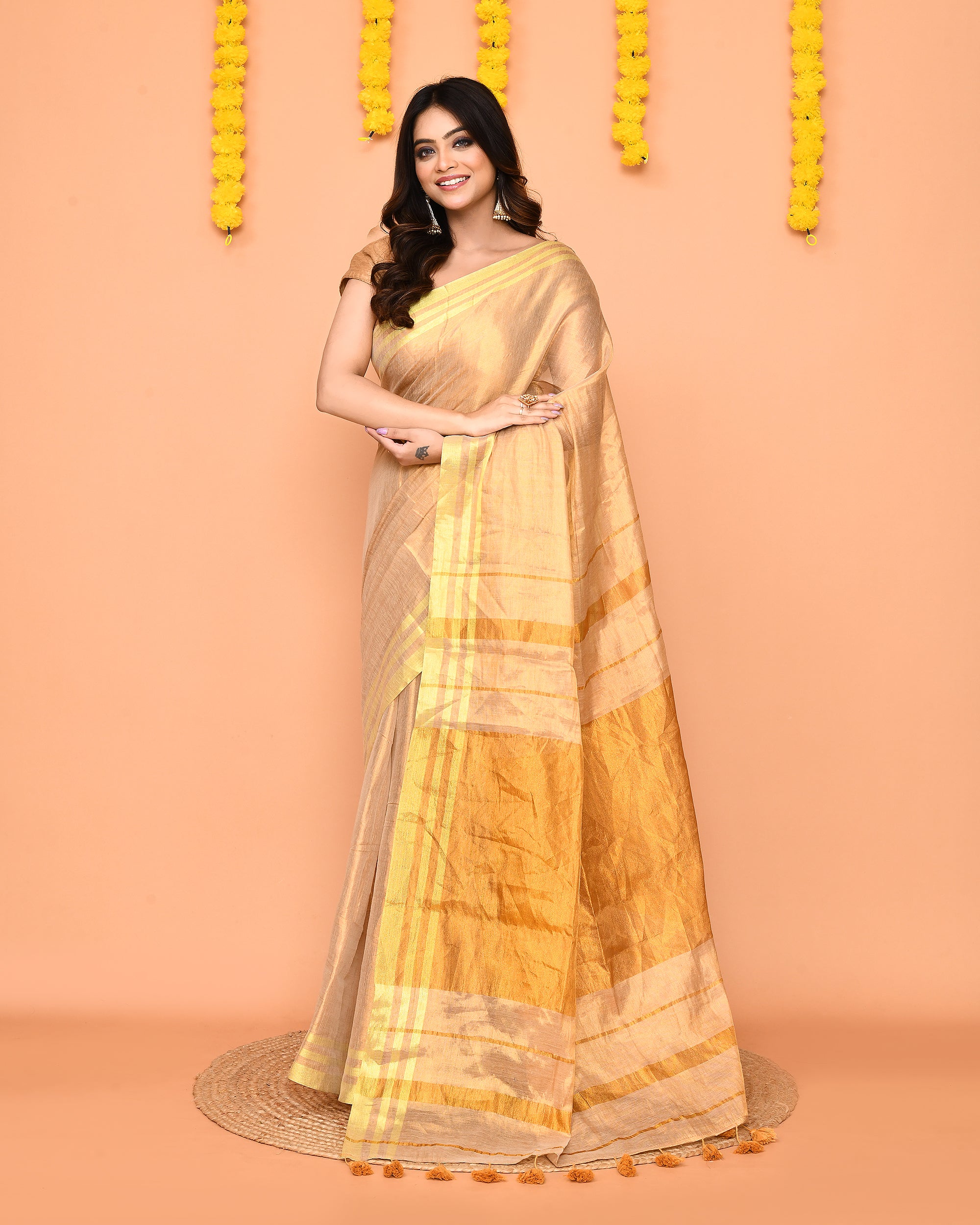 Piyari Fashion Women's Beige Zari Cotton Handloom Tissue Saree