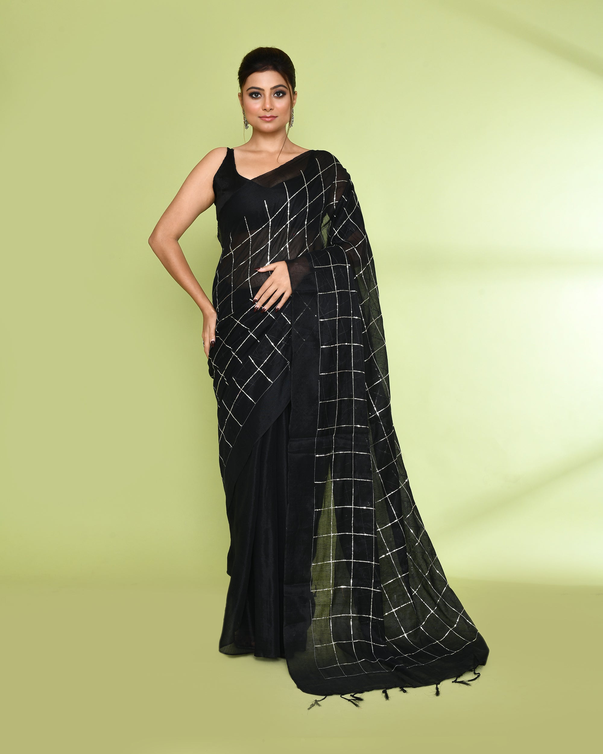Piyari Fashion Women's Black Zari Cotton Tissue Sequin Saree