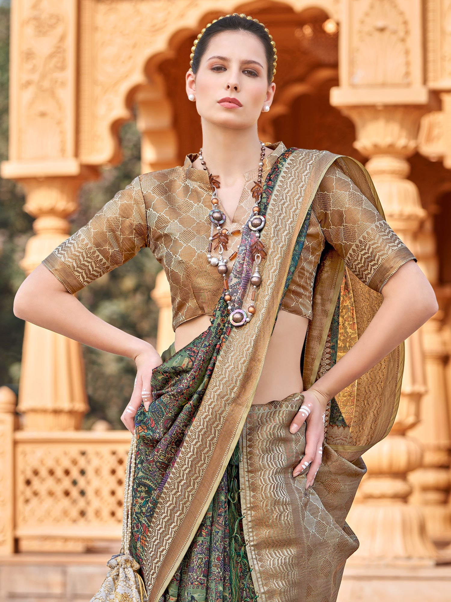 NOZ2TOZ Women's Silk Blend Green Woven Design Designer Saree With Blouse Piece - Distacart