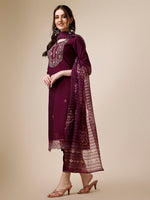Thumbnail for Hand Embroidered Kurta With Pant And Organza Printed Dupatta Set, Multicolor - Hiral Fashion - Dista