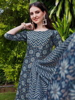 Thumbnail for Floral Printed Kurta With Pant & Dupatta Set, Multicolor - Hiral Fashion - Distacart