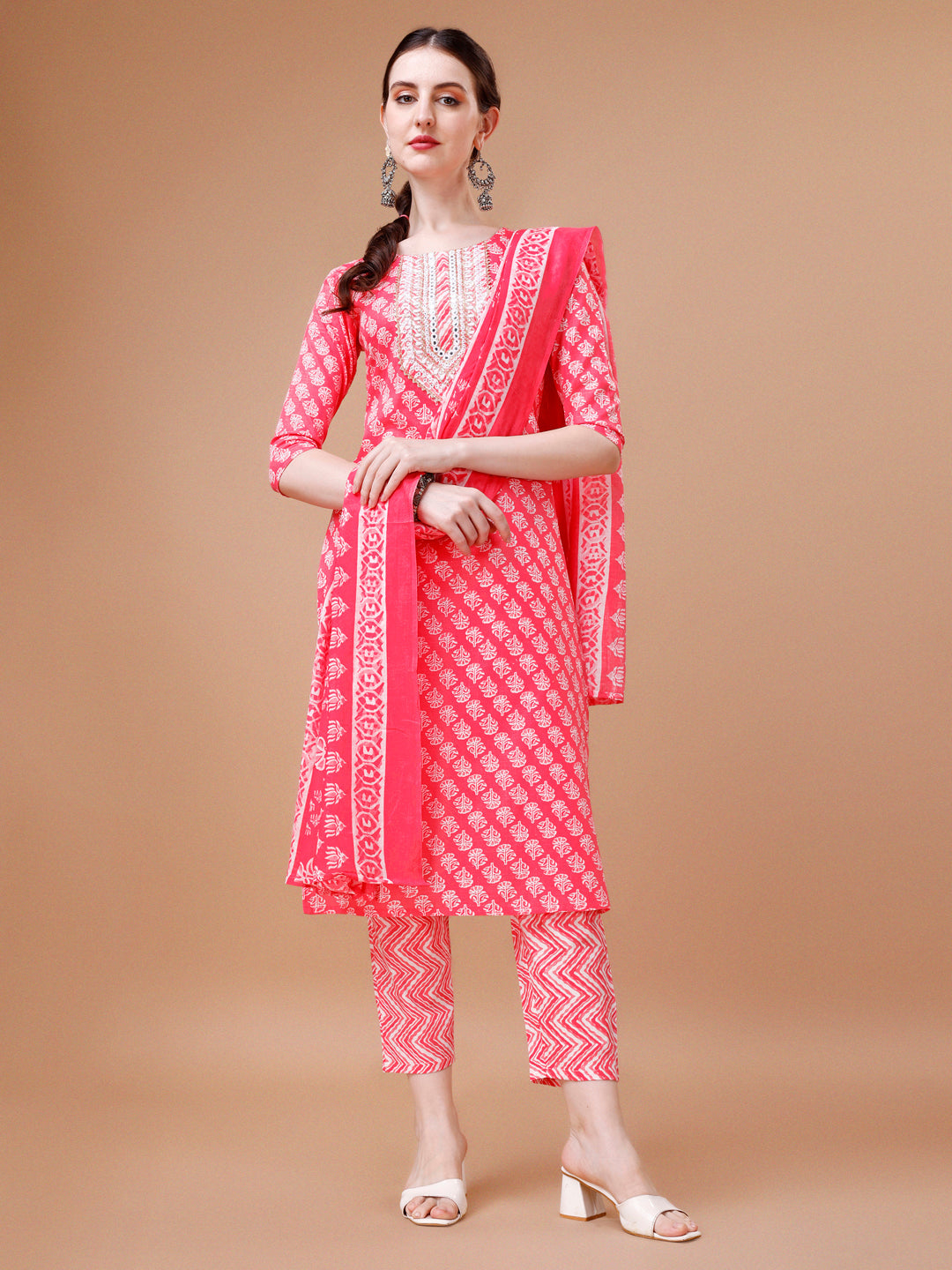 Embroidered & Floral Printed Kurta With Pant & Dupatta, Multicolor - Hiral Fashion - Distacart