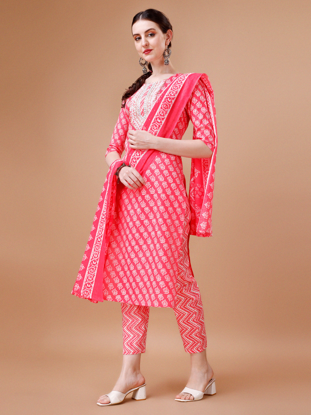 Embroidered & Floral Printed Kurta With Pant & Dupatta, Multicolor - Hiral Fashion - Distacart