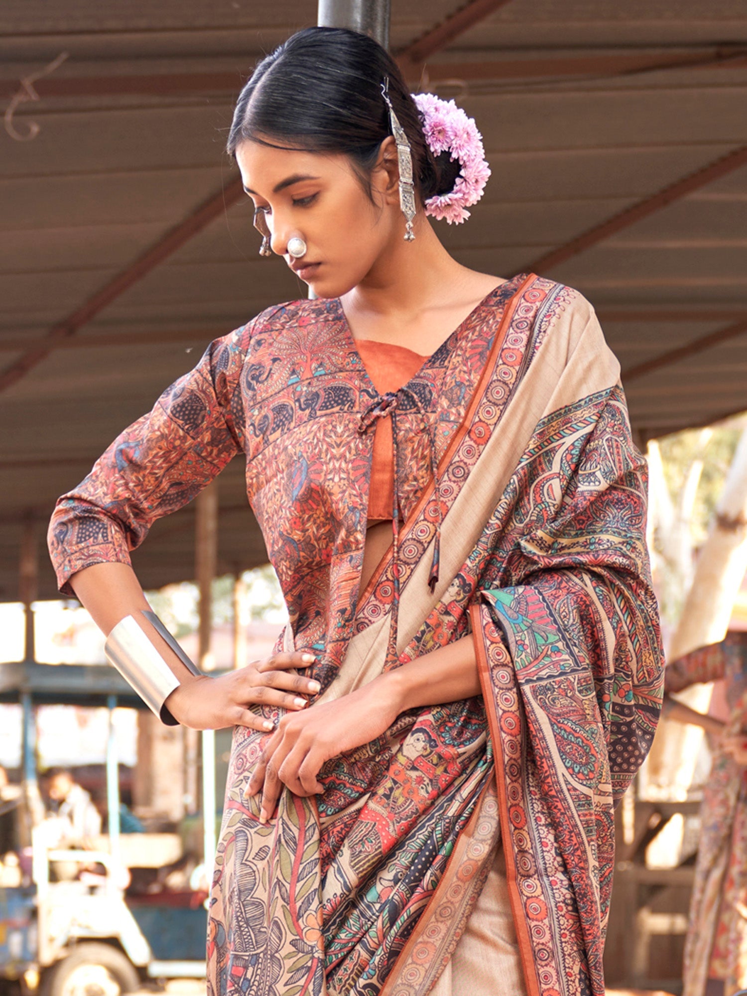 NOZ2TOZ Women's Silk Blend Beige Printed Designer Saree With Blouse Piece - Distacart