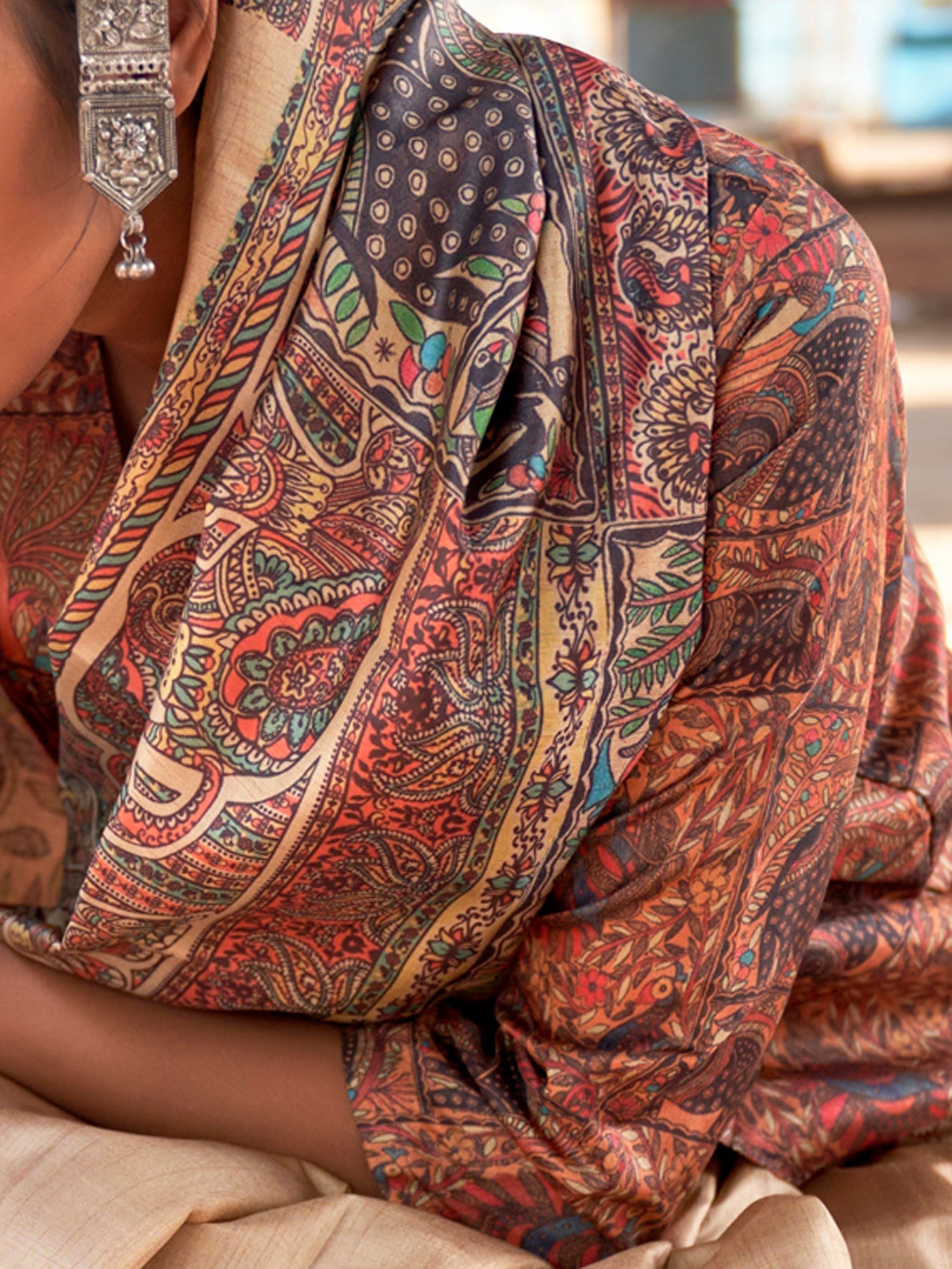 NOZ2TOZ Women's Silk Blend Beige Printed Designer Saree With Blouse Piece - Distacart