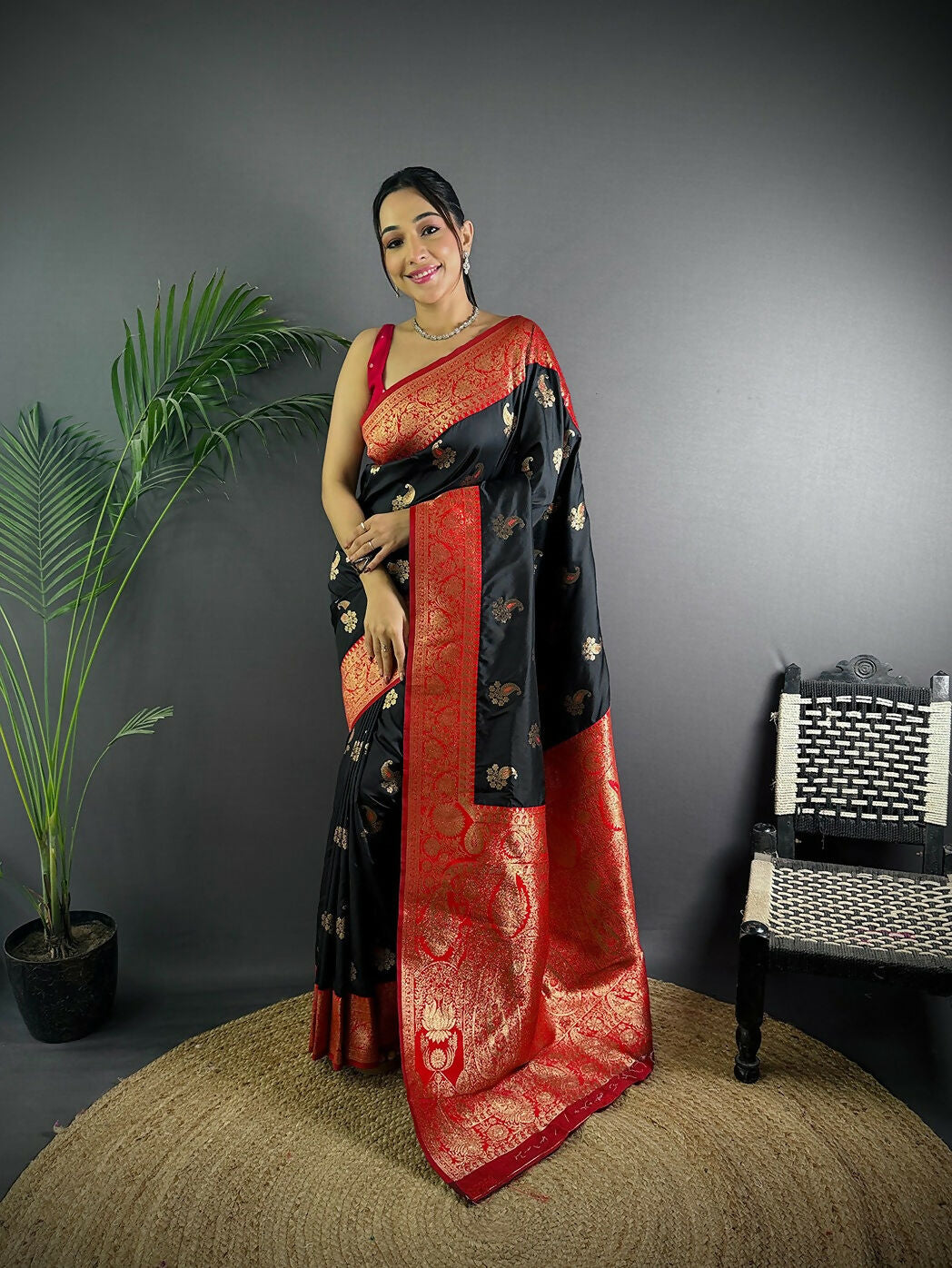 Joban Fashion Banarasi Black Woven Butti Soft Silk Saree