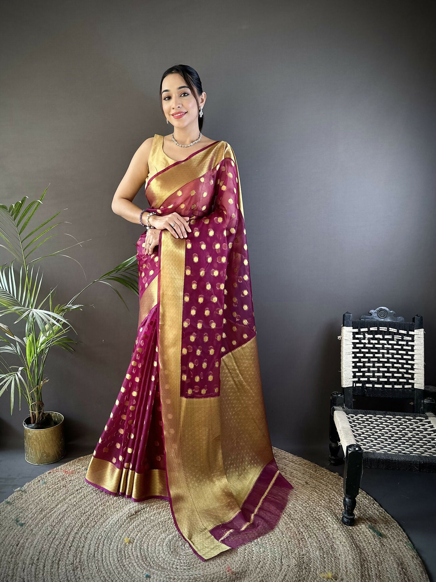 Joban Fashion Magenta Polka-Dot Zari Woven Organza Silk Banarasi Silk Saree