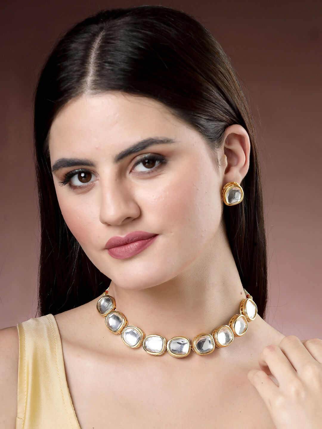 NVR Women's Gold Kundan-Studded Handcrafted Jewellery Set - Distacart