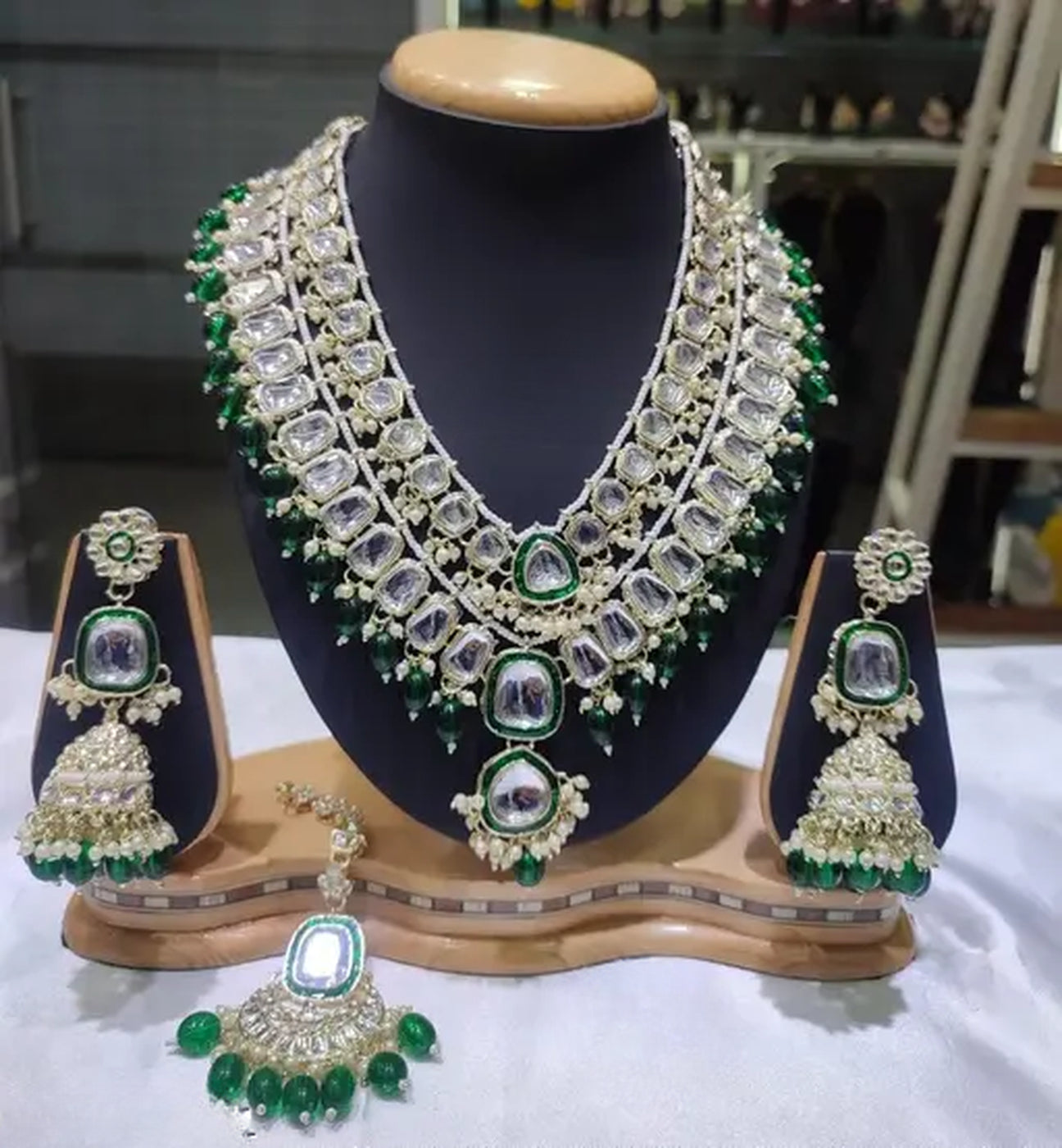 Jewel City Royal Polki Kundan Necklace Set with Green Emerald Accents - Vintage-Inspired Bridal Collection