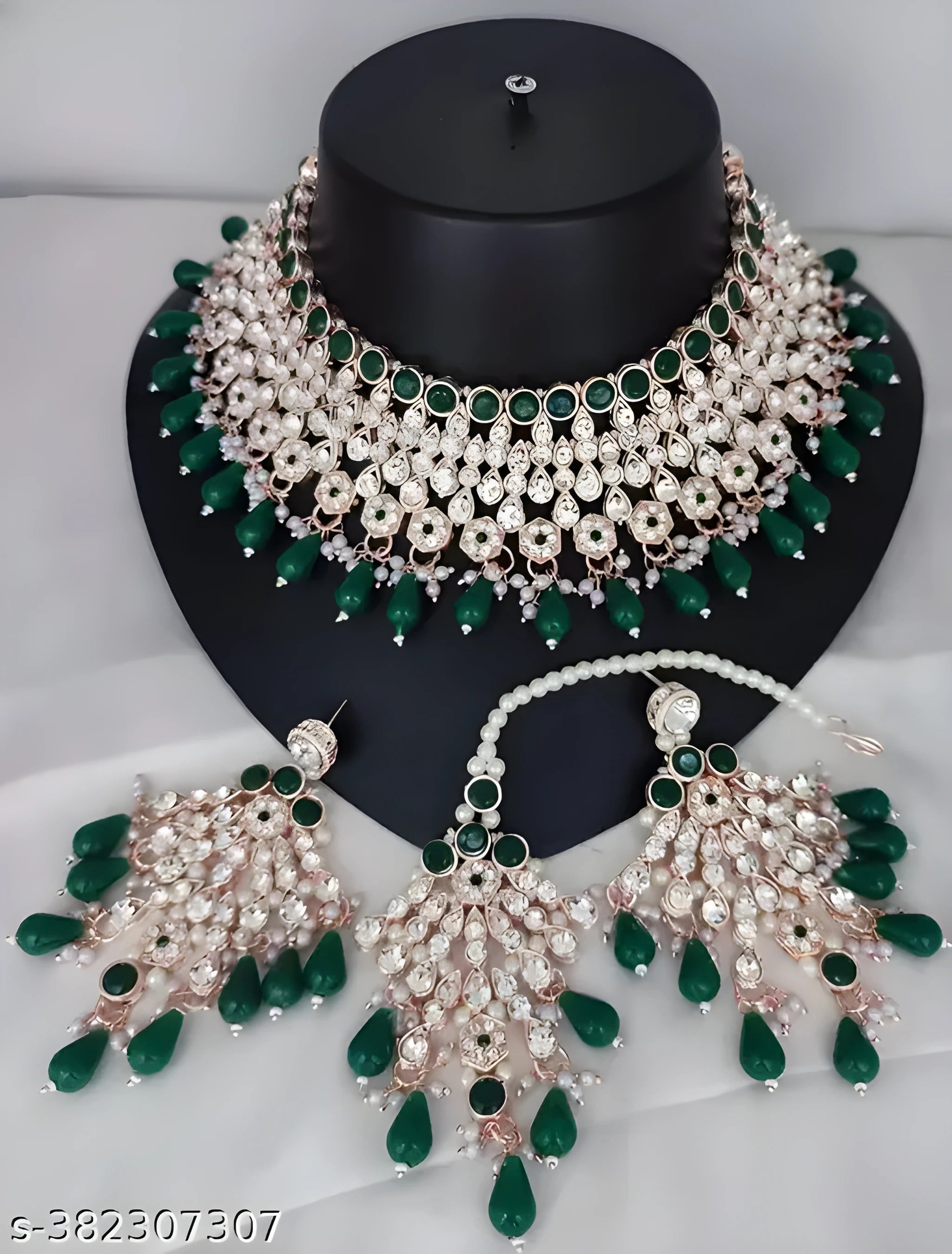 Jewel City Royal Green Kundan & Pearl Bridal Jewelry Set-Luxury Choker Necklace Earrings & Maang Tikka-Ethnic Wedding & Party Wear