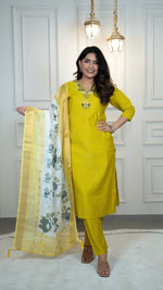 Thumbnail for Lorenvalley Fashion Parotgreen Roman Silk Hand Work Kurta Pant with Dupatta