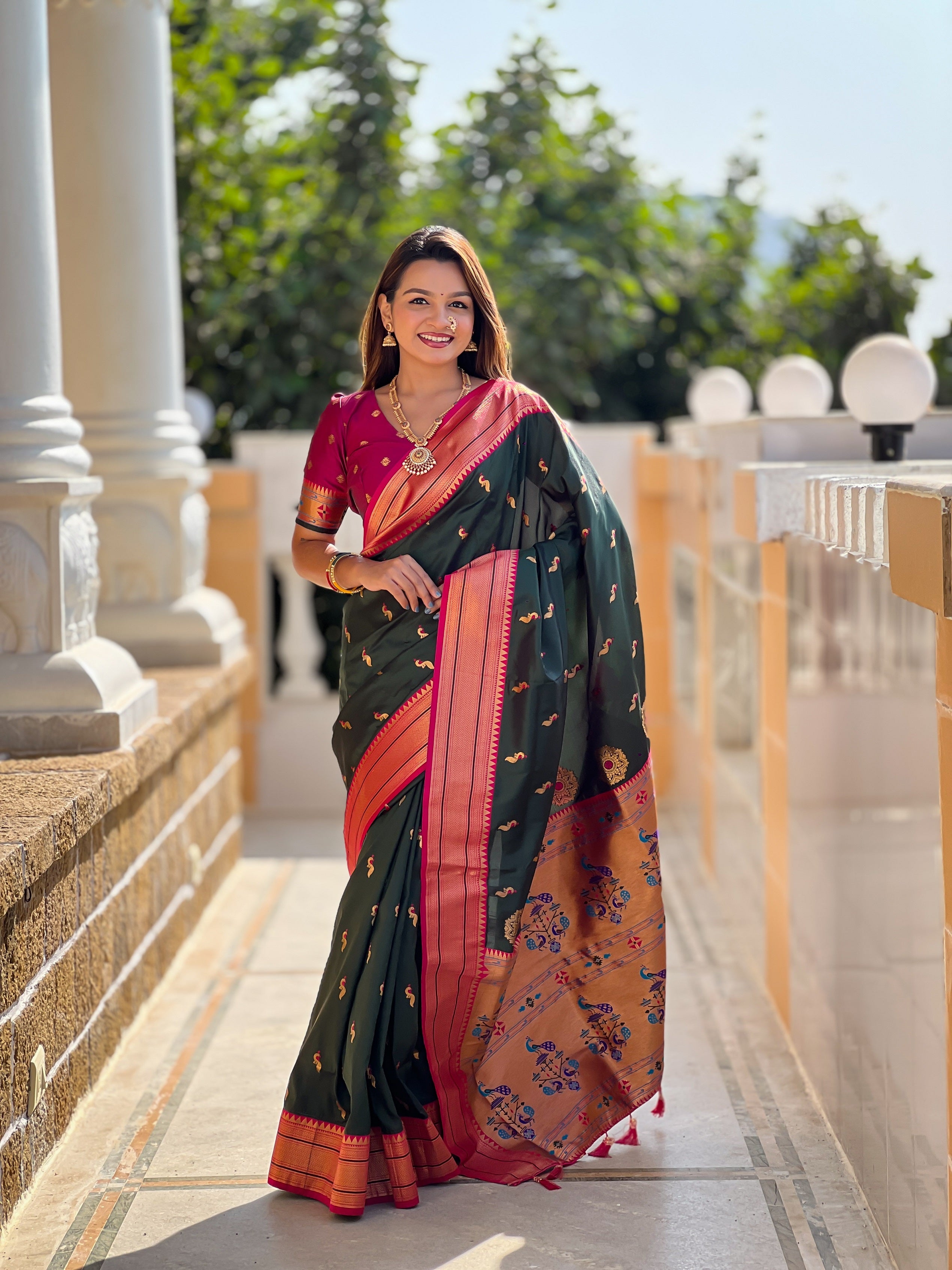 Vedant Vastram Soft Litchi Silk Paithani Jacquard Saree - Green - Dista