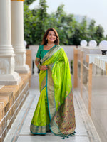 Thumbnail for Vedant Vastram Soft Litchi Silk Paithani Jacquard Saree - Parrot - Dista