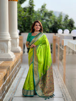 Thumbnail for Vedant Vastram Soft Litchi Silk Paithani Jacquard Saree - Parrot - Dista