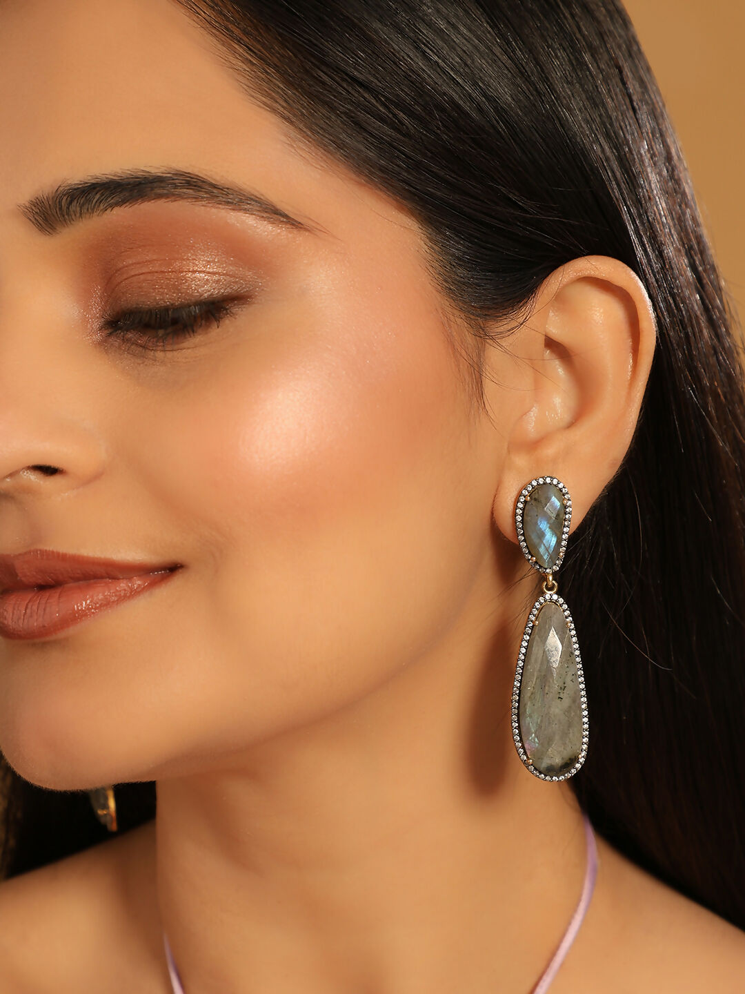 Nuyug 22K Gold Plated Labradorite Stone Contemporary Drop Earrings