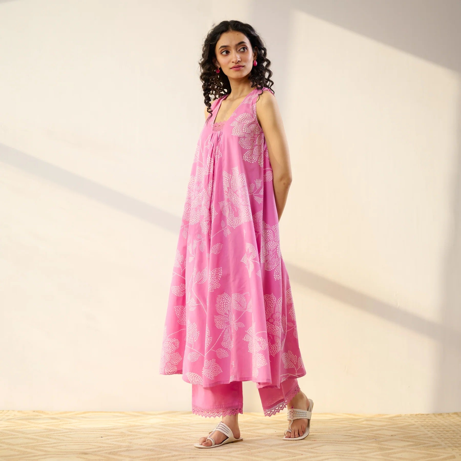 Pimu Women Floral Printed Pleated Pure Cotton Kurta with Palazzos-Pink - Distacart