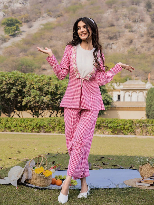 Yufta Pink Cotton Checks Print Shawl Neck Co Ord Set With Embroidery