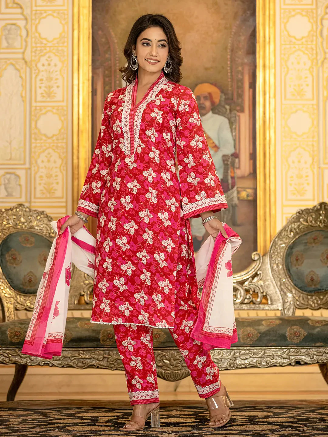 Yufta Pink Floral Print Straight Pakistani Style Kurta Trouser And Dupatta Set - Distacart