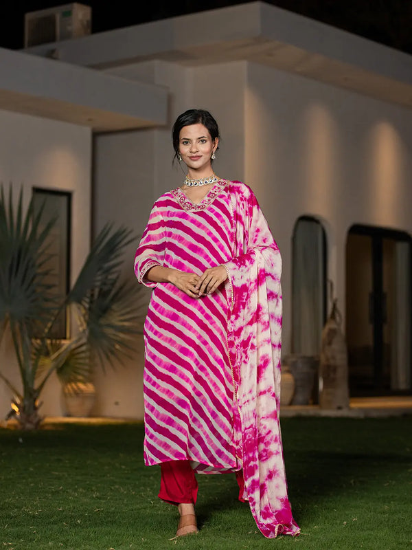 Yufta Pink Leheriya Print Poly Georgette Straight Suit Set
