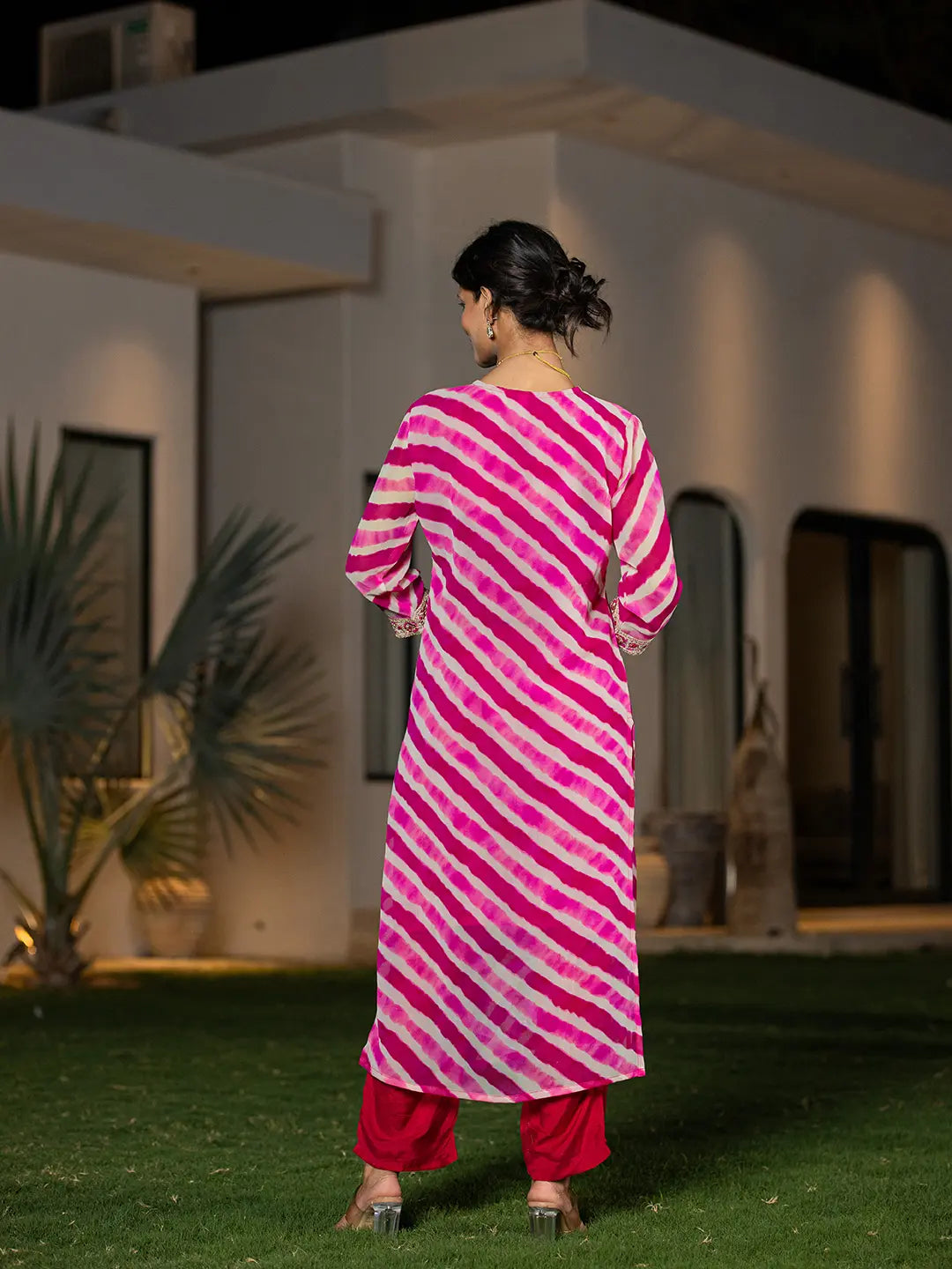 Yufta Pink Leheriya Print Poly Georgette Straight Suit Set - Distacart