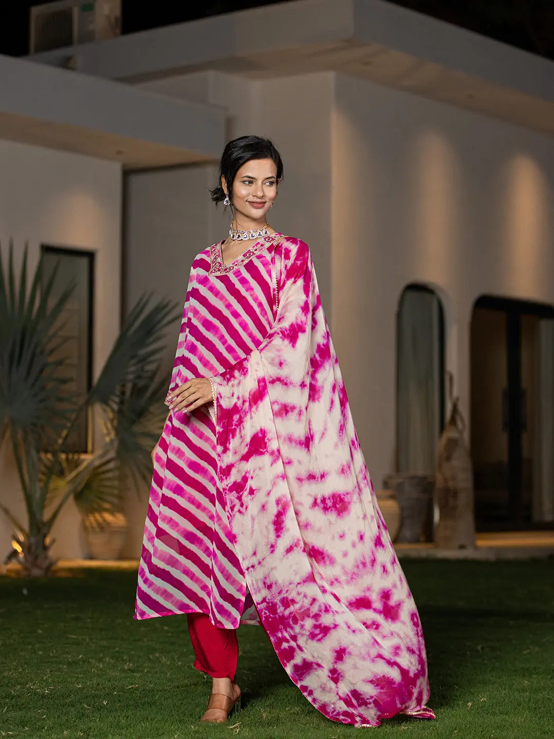 Yufta Pink Leheriya Print Poly Georgette Straight Suit Set