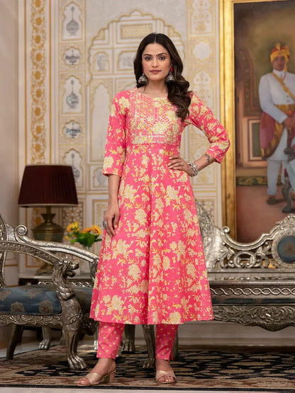 Yufta Pink Zari_Work Kurta Pant Dupatta Set - Distacart