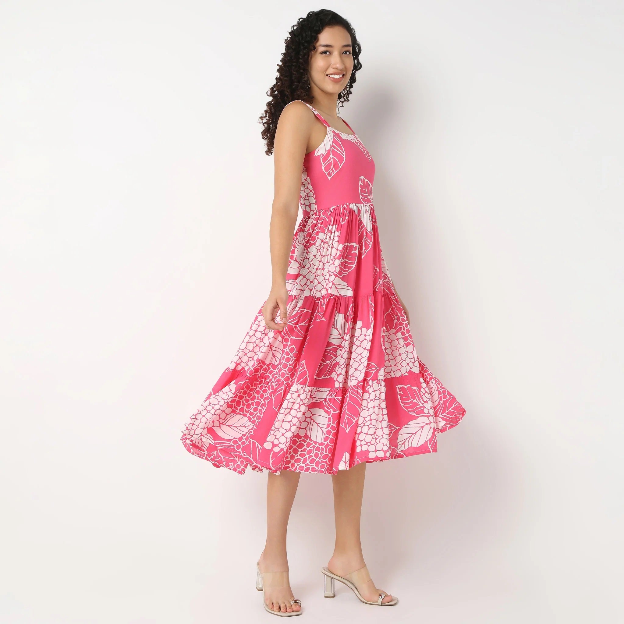 Pimu Square-Neck Maxi Dress with Graphic Print-Green