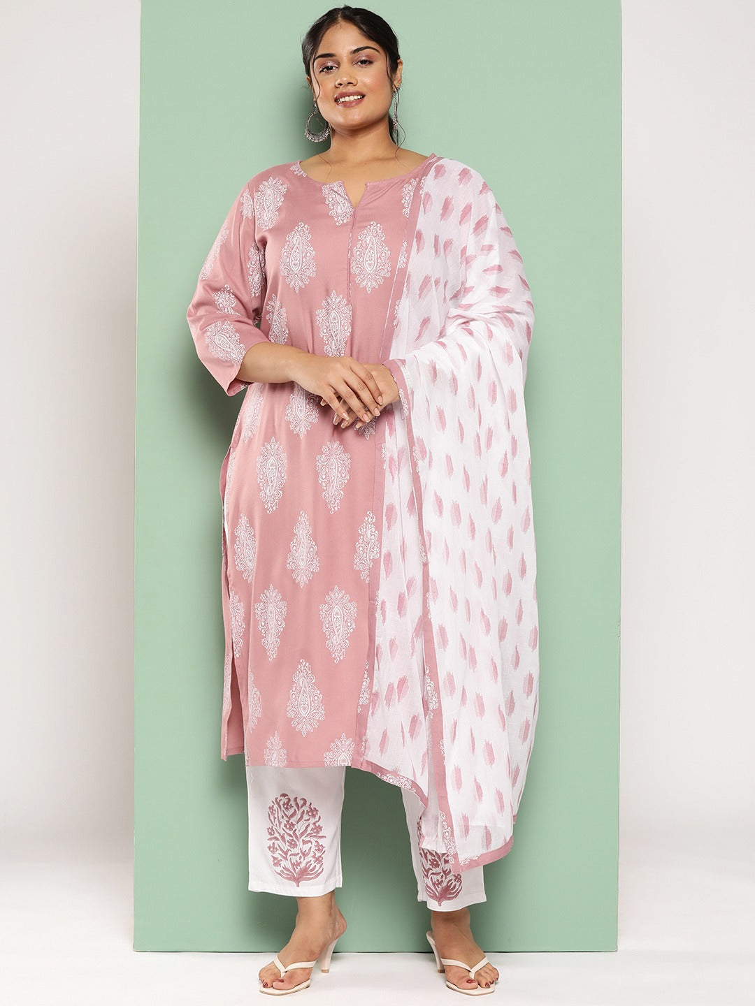 Yufta Plus Size Ethnic Motifs Printed Regular Kurta with Trousers & With Dupatta - Distacart