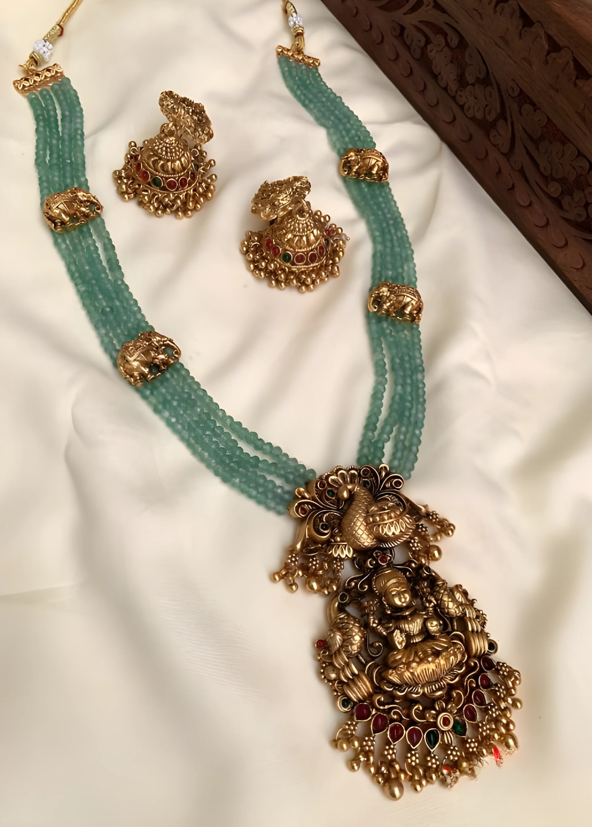 Jewel City Luxurious Emerald Green Temple Goddess Kundan Jewelry Set - Handcrafted Gold-Plated Bridal Necklace with Jhumka Earrings