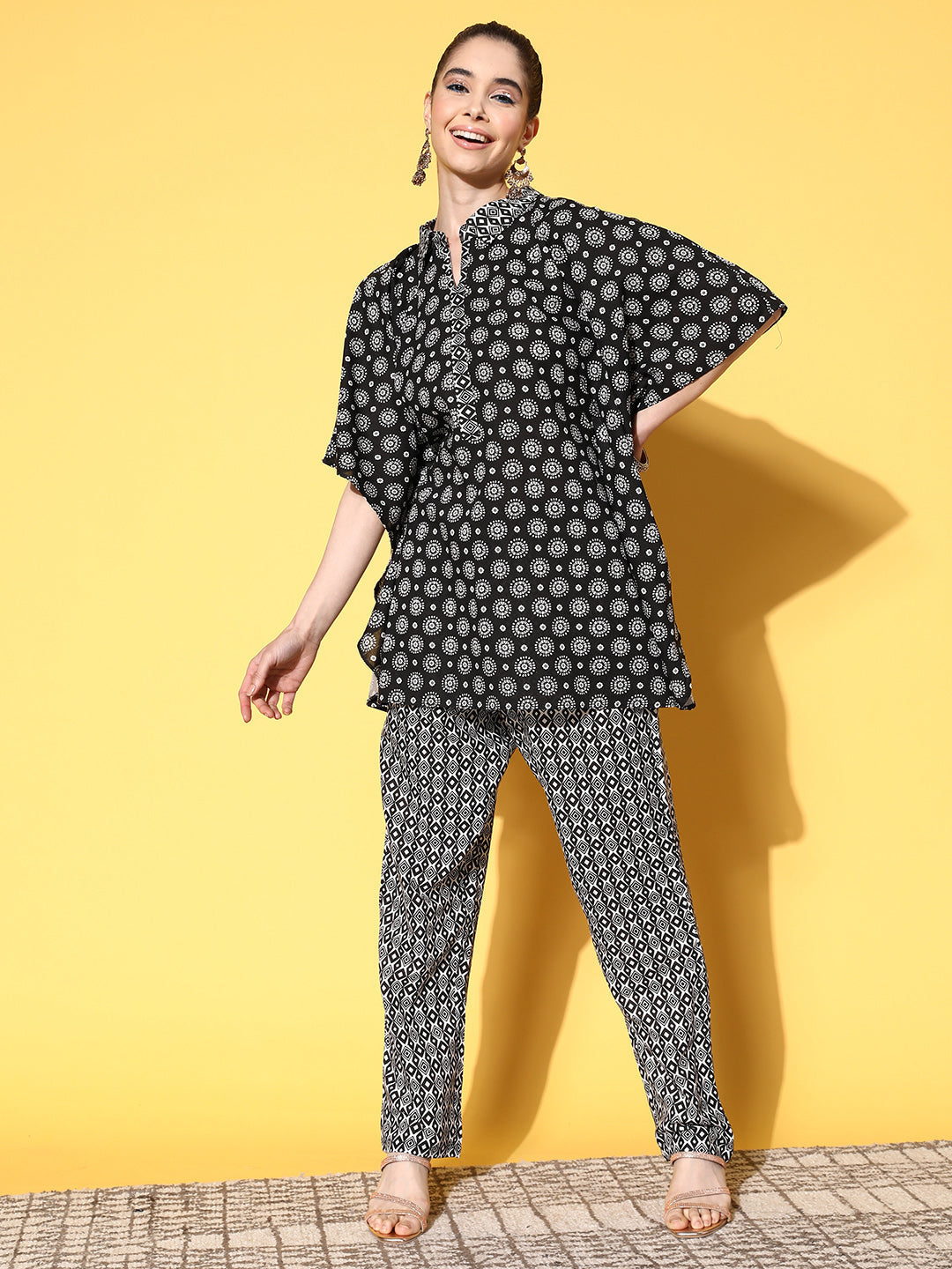 Yufta Printed Cotton Top with Trousers - Distacart