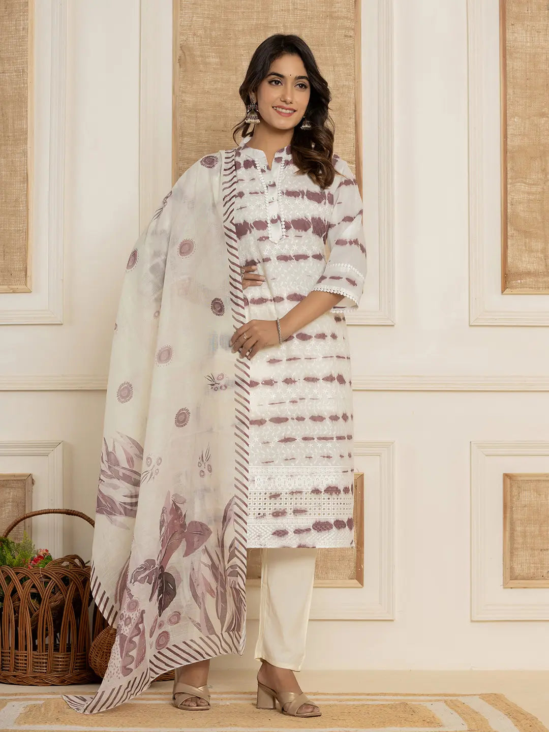 Yufta Purple Embroidery Cotton Have A Lining Kurta Trousers With Dupatta Set