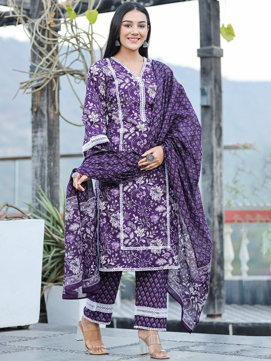 Yufta Purple pure Cotton kurta dupatta set with Thread_Work detailing - Distacart