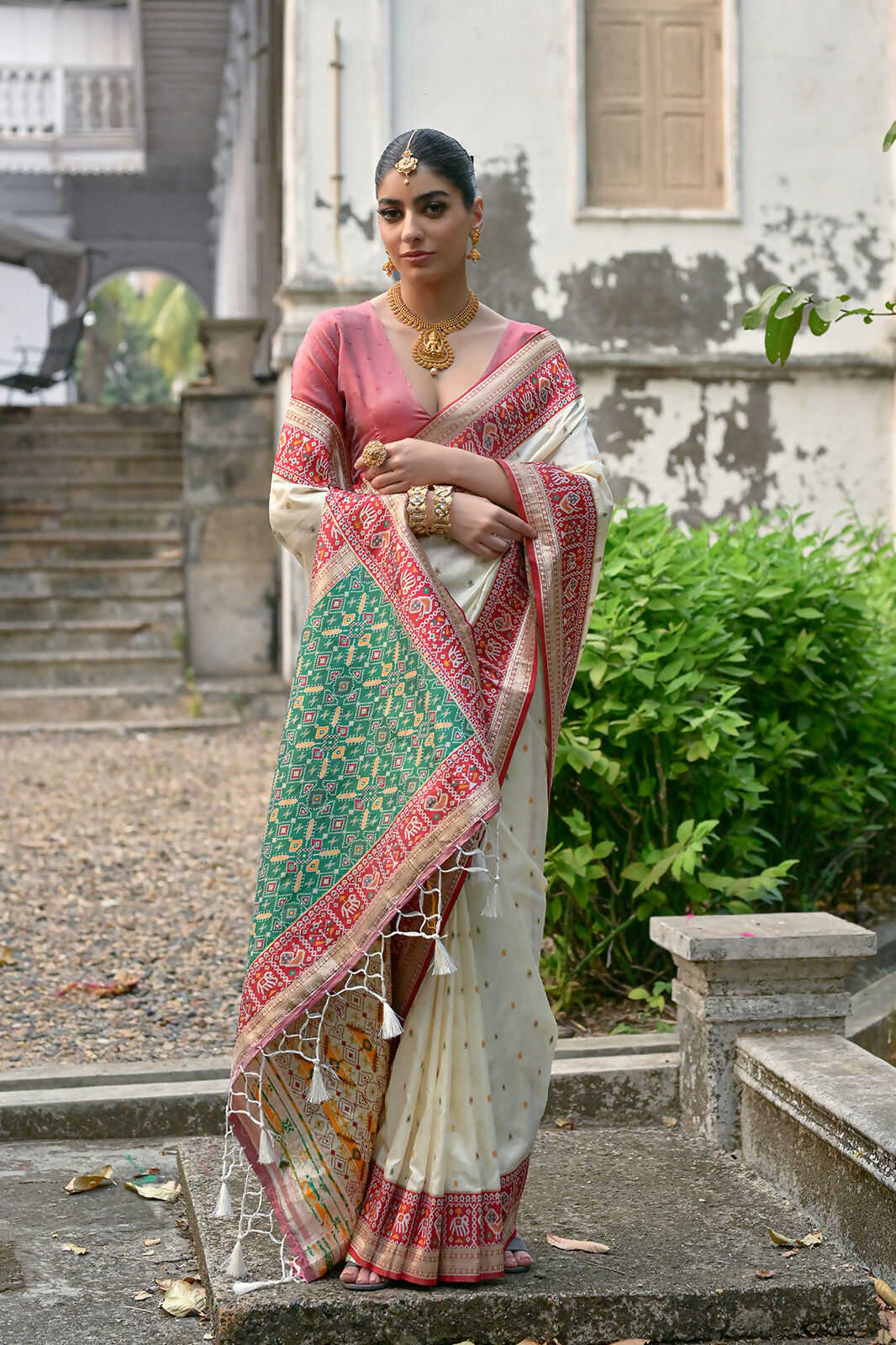 BANARASI_PATOLA_2_WHITE (4)