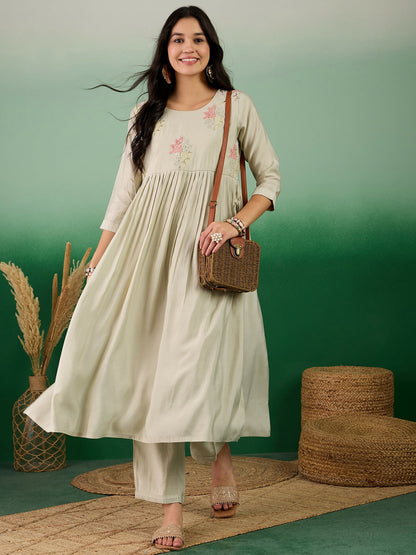Green Embroidered Muslin Kurta and Trouser - Berlin - Distacart