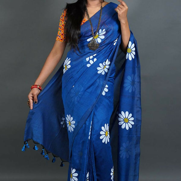 Exclusive Collection Blue Pure Cotton Saree With Sunflower Design