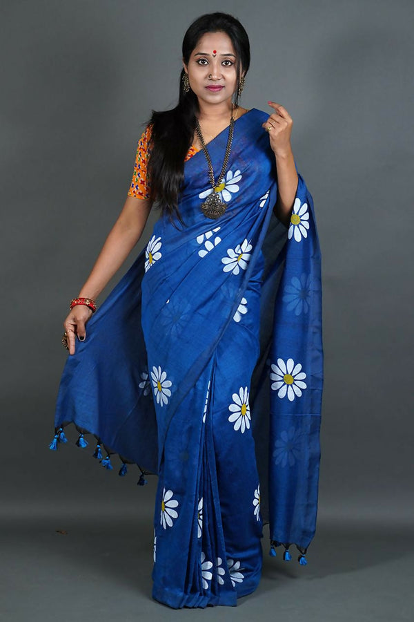 Exclusive Collection Blue Pure Cotton Saree With Sunflower Design