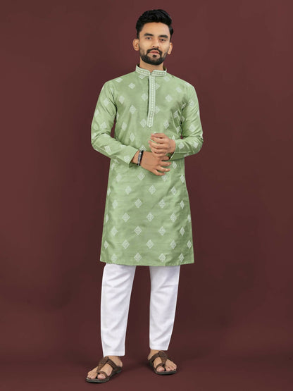 Anaita Green Embroidered Silk Straight Kurta - Distacart