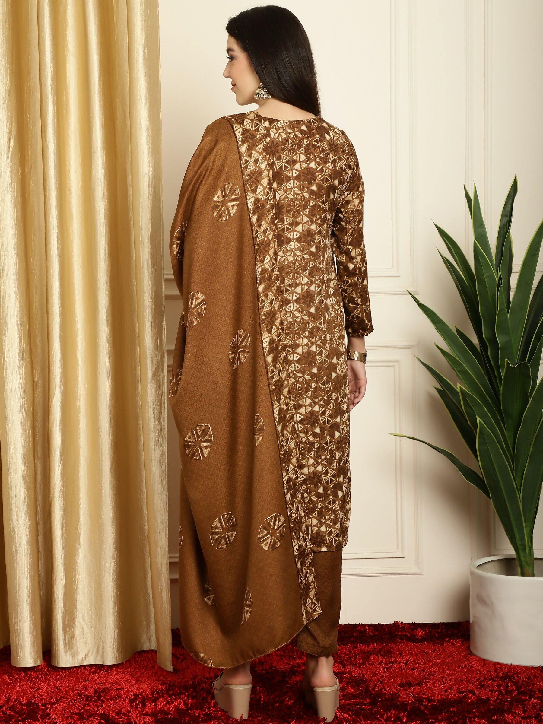 Jyoti Fashion Women's Brown Pashmina Floral Digital Printed Kurta with Trouser & Dupatta - Distacart