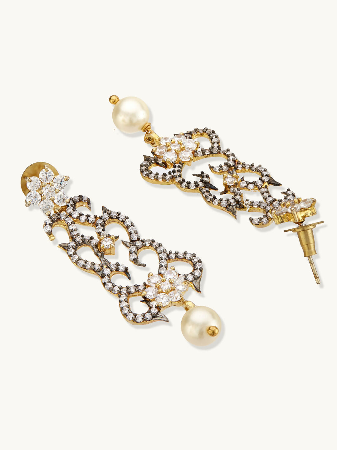 Nuyug 22K Gold-Plated Cubic Zirconia Studded & Pearl Beaded Necklace Set